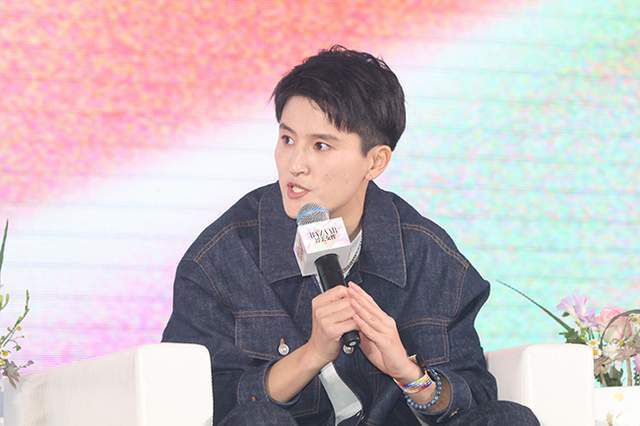 亚洲成人精选